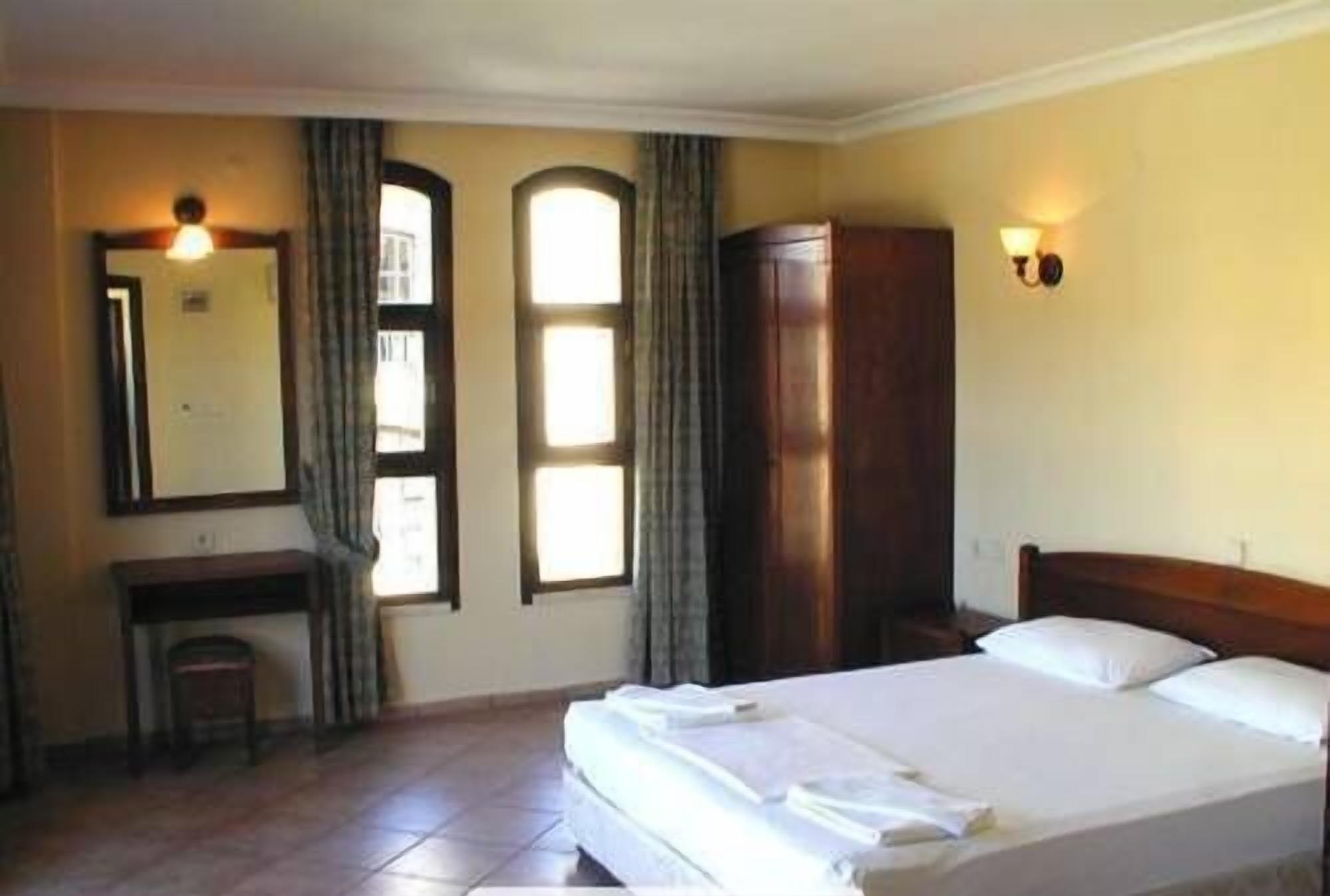 Club Turquoise Apart Мармарис Екстер'єр фото